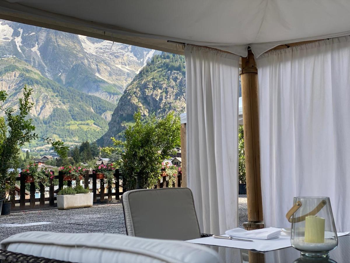 Grand Hotel Royal E Golf Courmayeur Exteriör bild