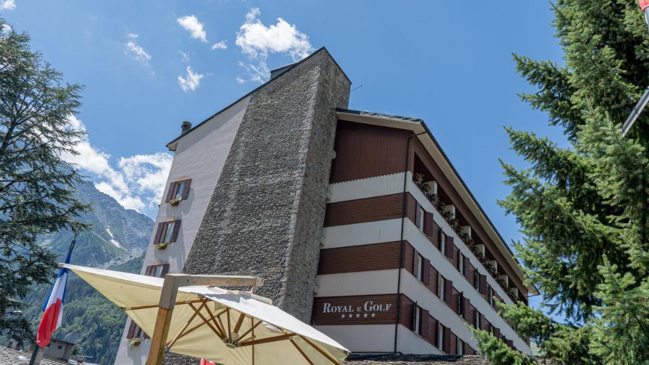 Grand Hotel Royal E Golf Courmayeur Exteriör bild