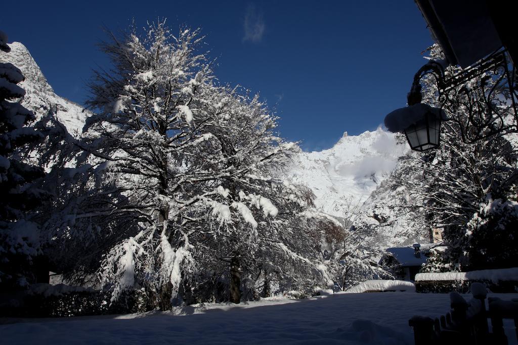 Grand Hotel Royal E Golf Courmayeur Exteriör bild