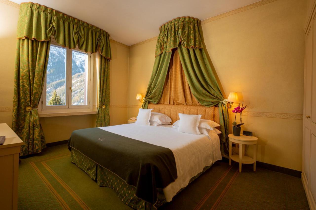 Grand Hotel Royal E Golf Courmayeur Exteriör bild