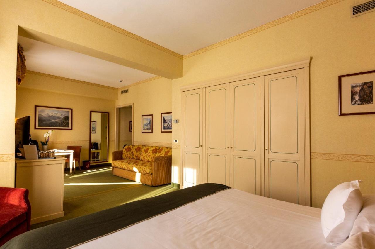 Grand Hotel Royal E Golf Courmayeur Exteriör bild