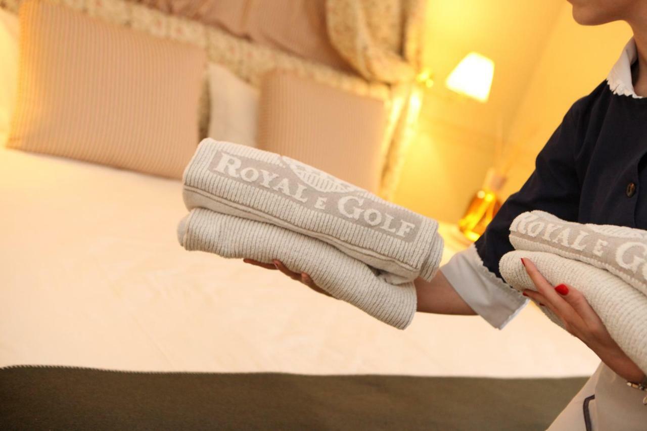 Grand Hotel Royal E Golf Courmayeur Exteriör bild