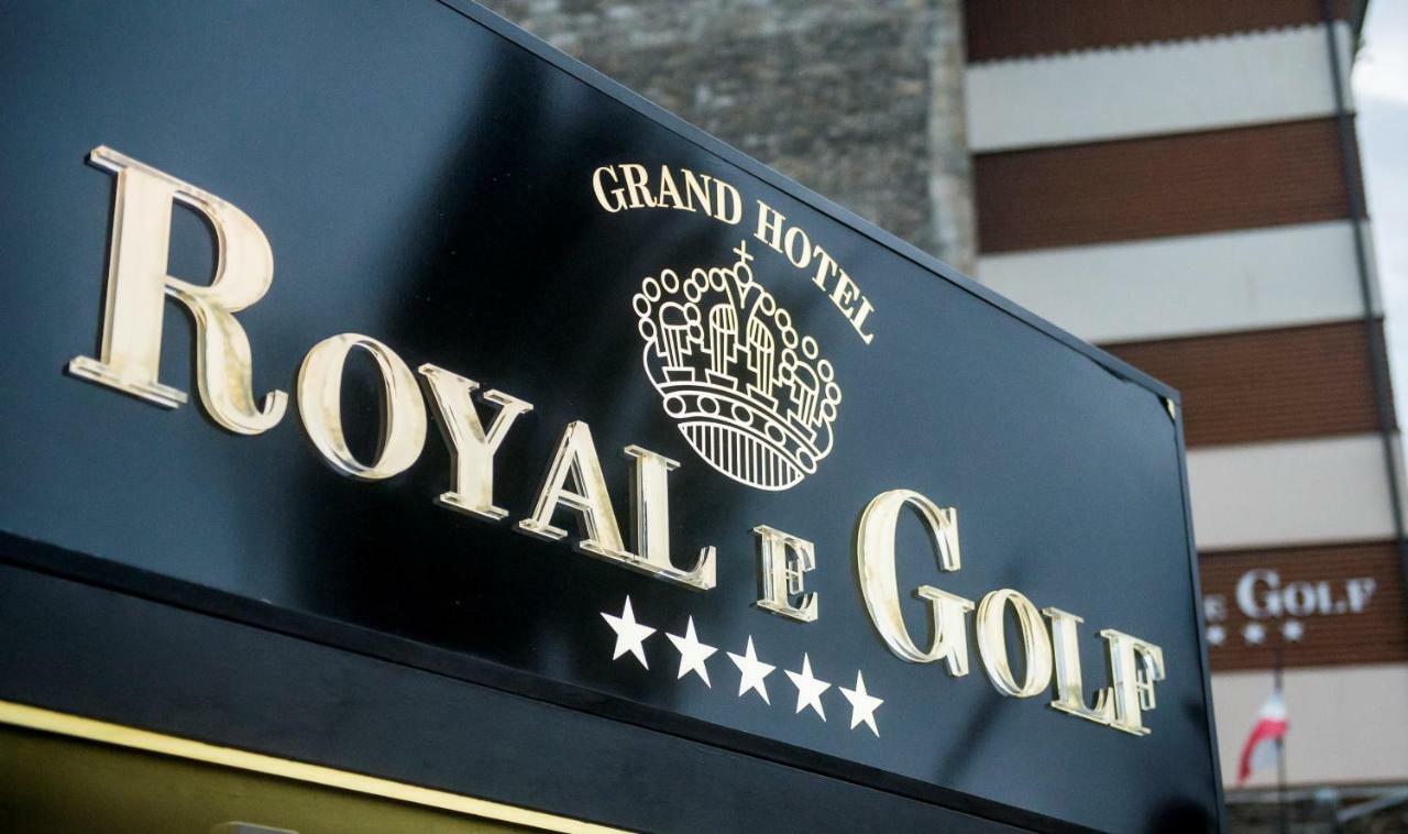 Grand Hotel Royal E Golf Courmayeur Exteriör bild